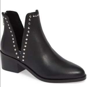 Steve Madden booties